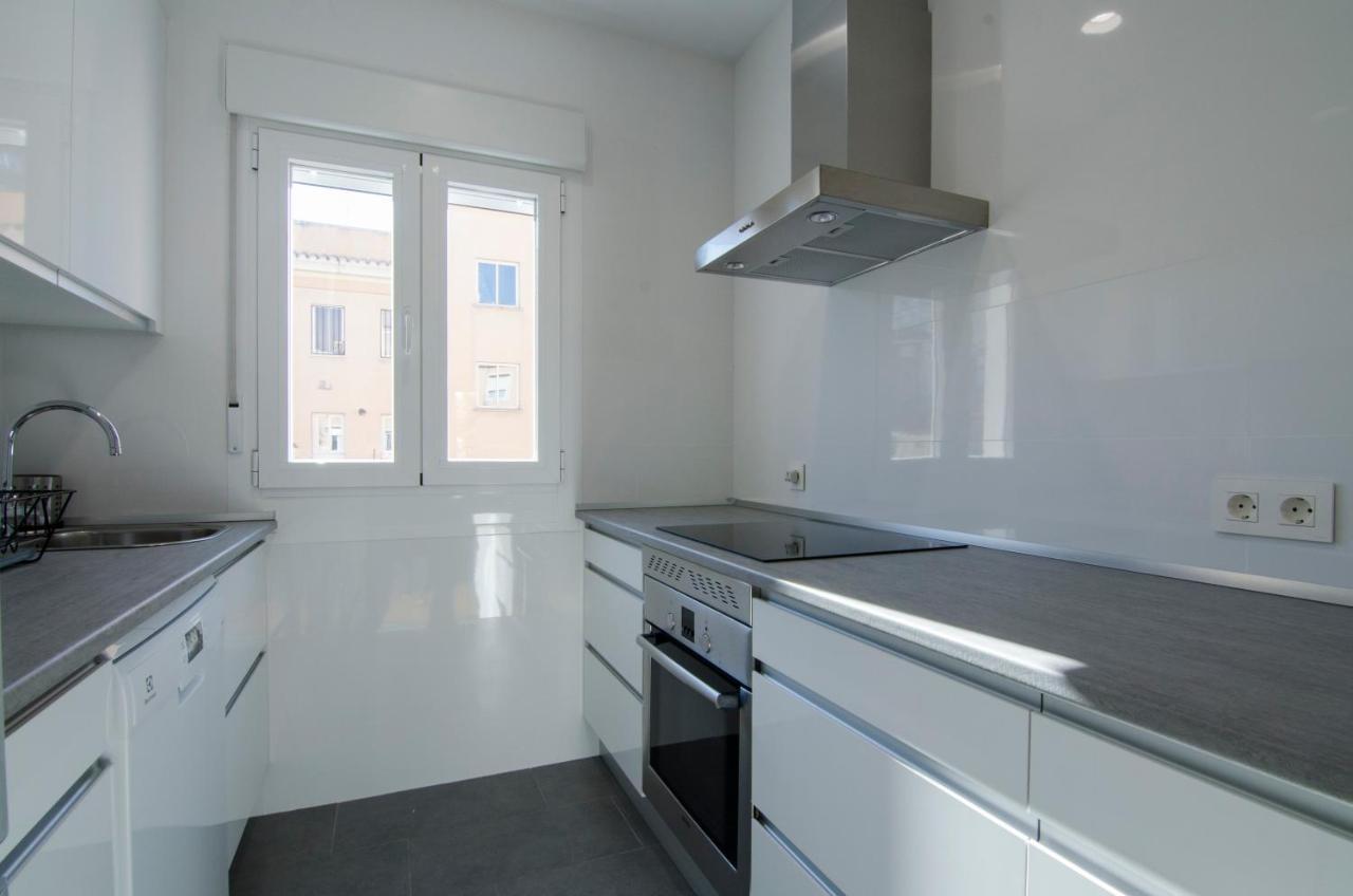 2 Bedrooms 2 Bathrooms Furnished - Bernabeu - Business Area With Terrace - Minty Stay Madrid Ngoại thất bức ảnh