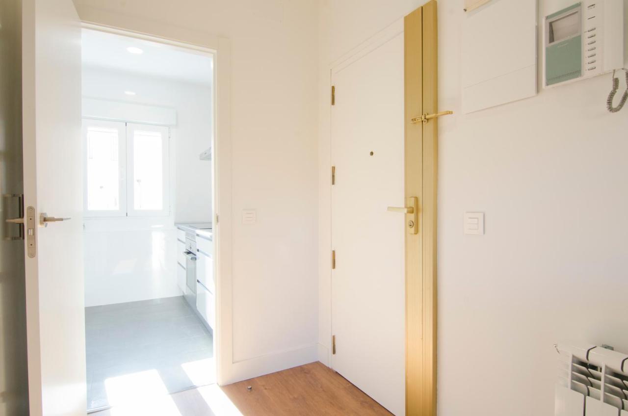 2 Bedrooms 2 Bathrooms Furnished - Bernabeu - Business Area With Terrace - Minty Stay Madrid Ngoại thất bức ảnh