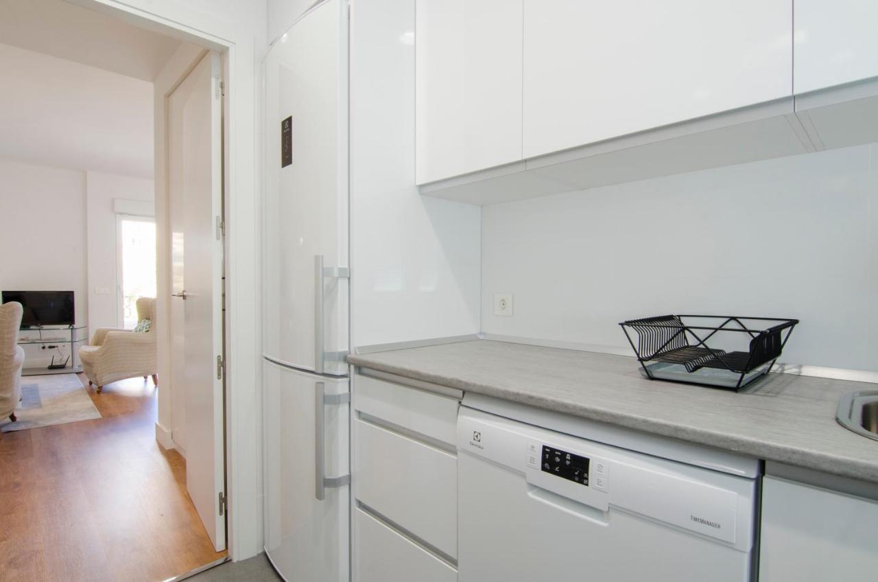 2 Bedrooms 2 Bathrooms Furnished - Bernabeu - Business Area With Terrace - Minty Stay Madrid Ngoại thất bức ảnh