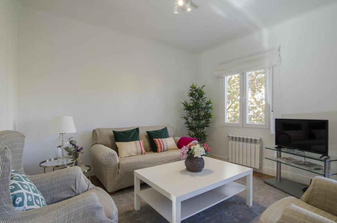 2 Bedrooms 2 Bathrooms Furnished - Bernabeu - Business Area With Terrace - Minty Stay Madrid Ngoại thất bức ảnh